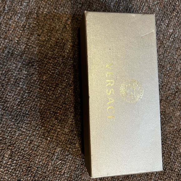 Unisex Versace Eyeglasses (No prescription) - Picture 2 of 8